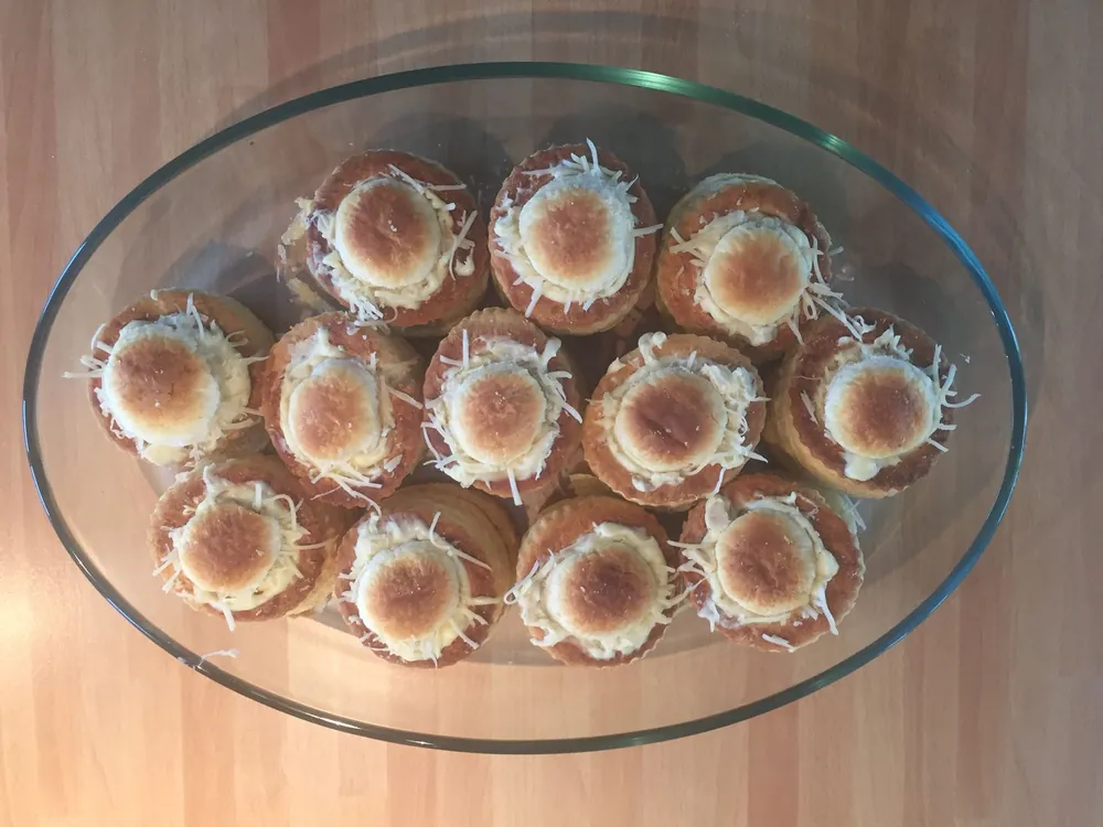 Bouchées à la Reine (Vol-au-Vent)