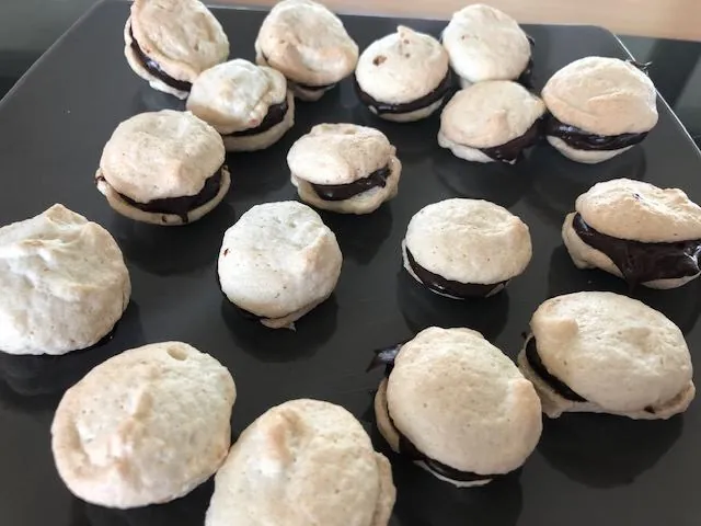Macarons ganache chocolat noir